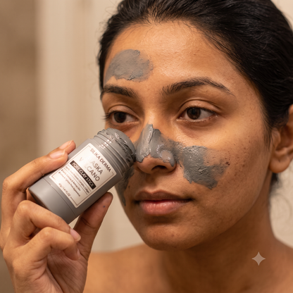 Silika Derma Alaska Volcano Pore Clay Stick| 40 g.